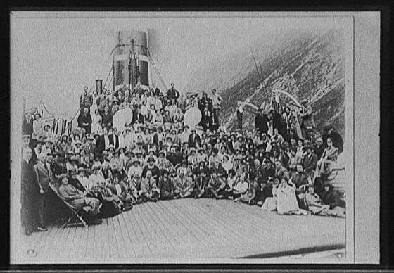Photo:Passengers Steamship Panama Canal Passage 1910s Steep Cliff