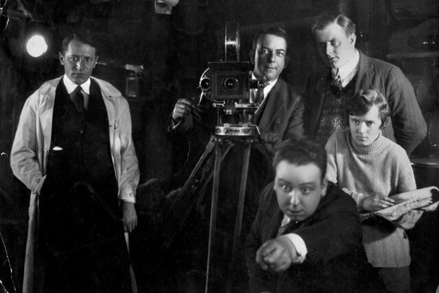 Alfred Hitchcock Directing - Classic Hollywood - 4 x 6 Photo Print
