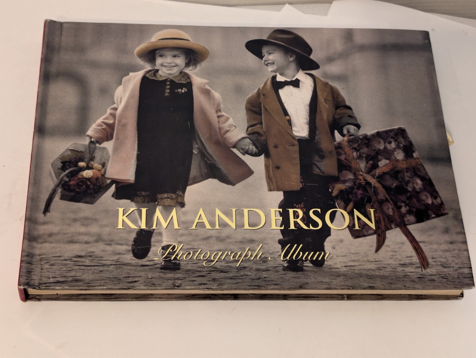 1999 Kim Anderson Photograph Album Book Fits 14 Photos Excellent 
