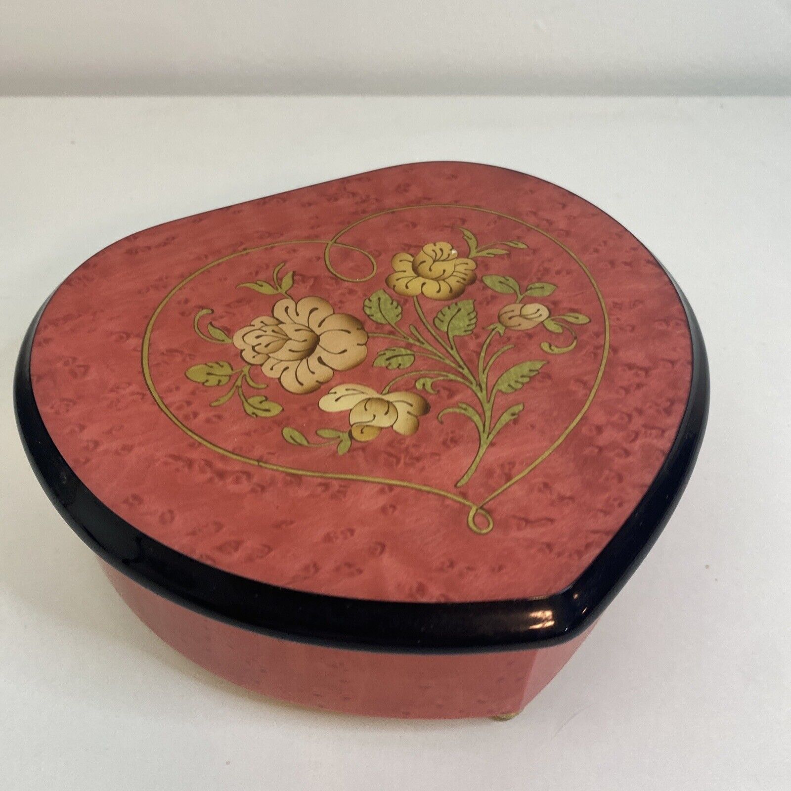Vintage Reuge Music Jewelry Box Heart Shape “ My Heart Will Go On”