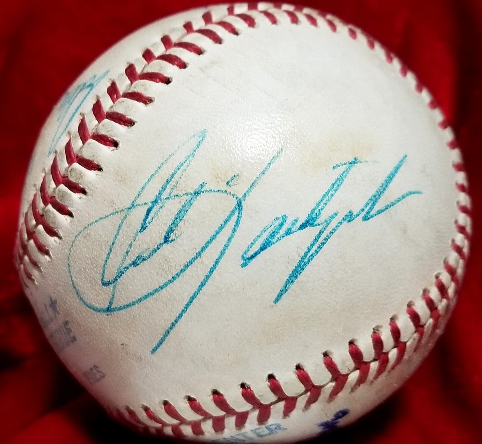 1983 Boston Red Sox Team Signed OAL Ball CARL YASTRZEMSKI HOF Auto 80s vtg 1983 Boston Red Sox Team Signed OAL Ball CARL YASTRZEMSKI HOF Auto 80s vtg