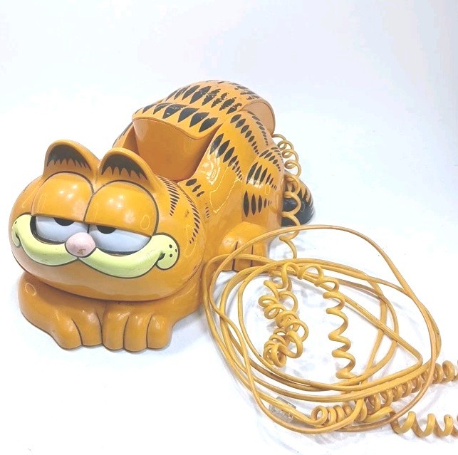 Vintage Tyco Garfield Phone Model 1207 Landline Animated Eyes 1980s Novelty