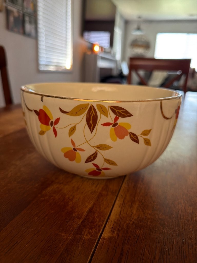 Vintage Hall\'s Superior Quality Kitchenware Mixing Bowl