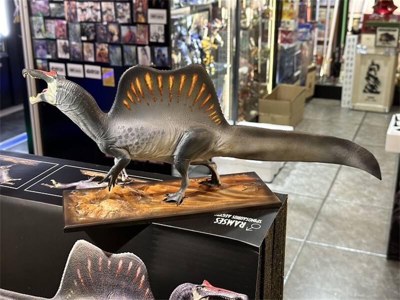RAMSES Studio Spinosaurus Mesozoic Life Series 1/35 Dinosaur Statue New In Stock