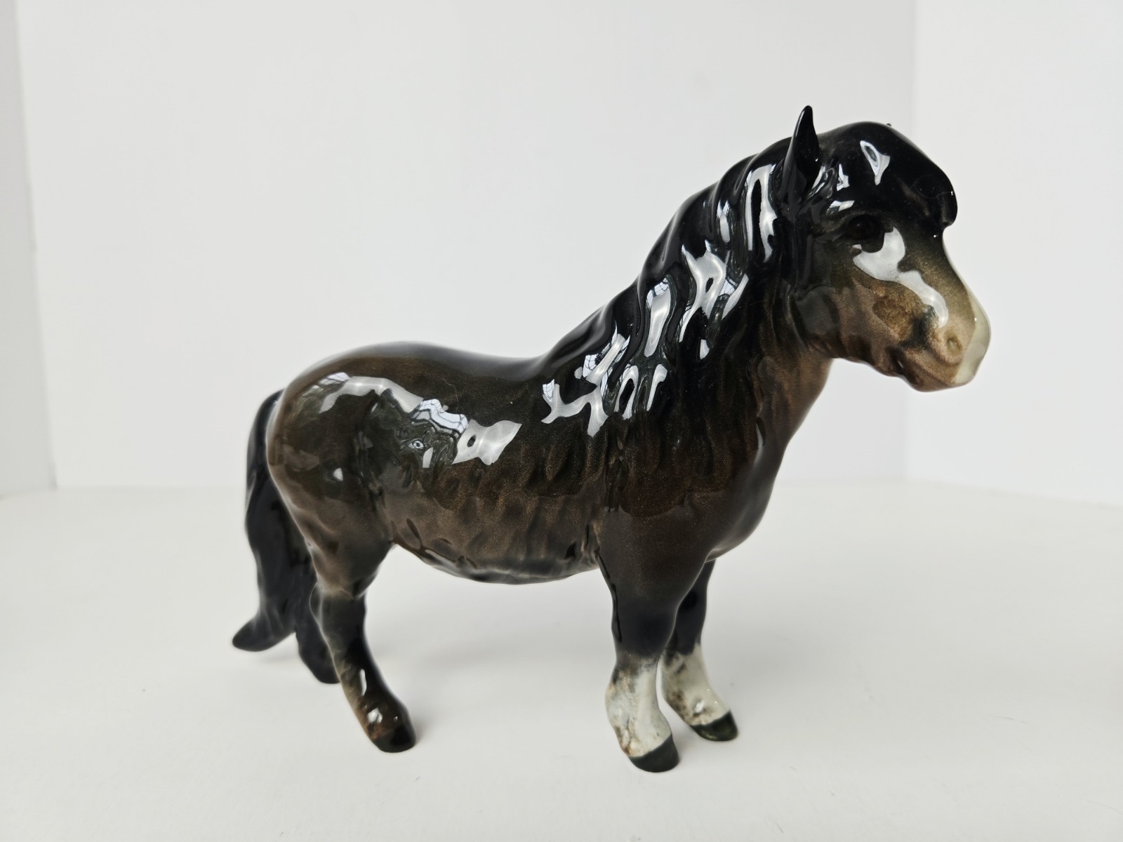 Vintage Beswick England horse pony figurine ceramic Shetland Bay