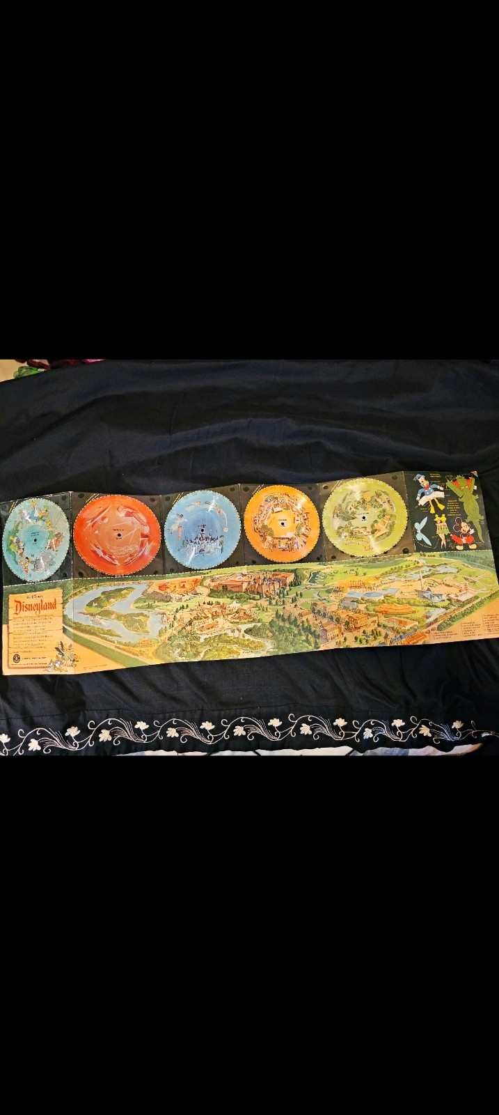 Mattel Disney Disneyland Musical Map Illustrated Disc Set 78 RPM Records Mattel Disney Disneyland Musical Map Illustrated Disc Set 78 RPM Records