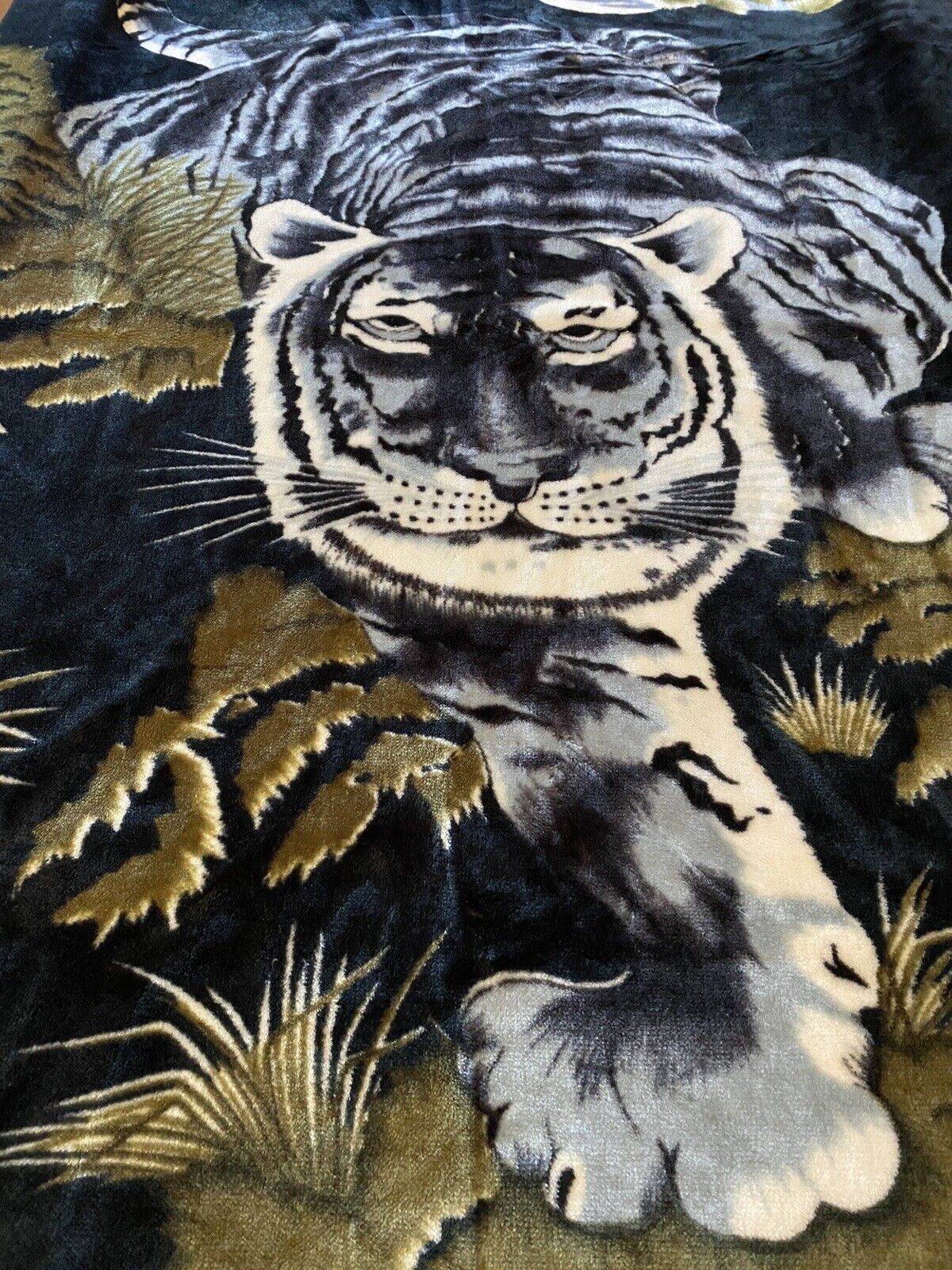 Vintage San Marcos Blanket Reversible Jungle Tiger Black & White  89” X 76”
