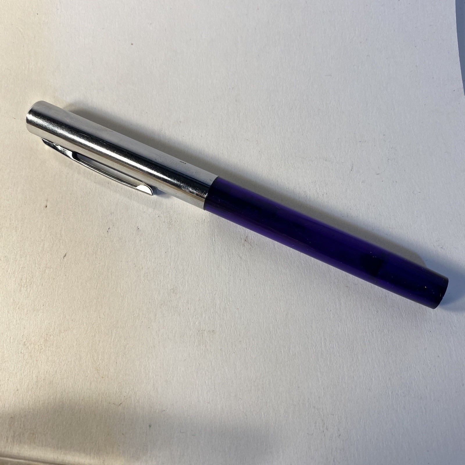 1960s Transparent Purple SHEAFFER\'S Skripsert Cartridge Fountain Pen W/F Nib