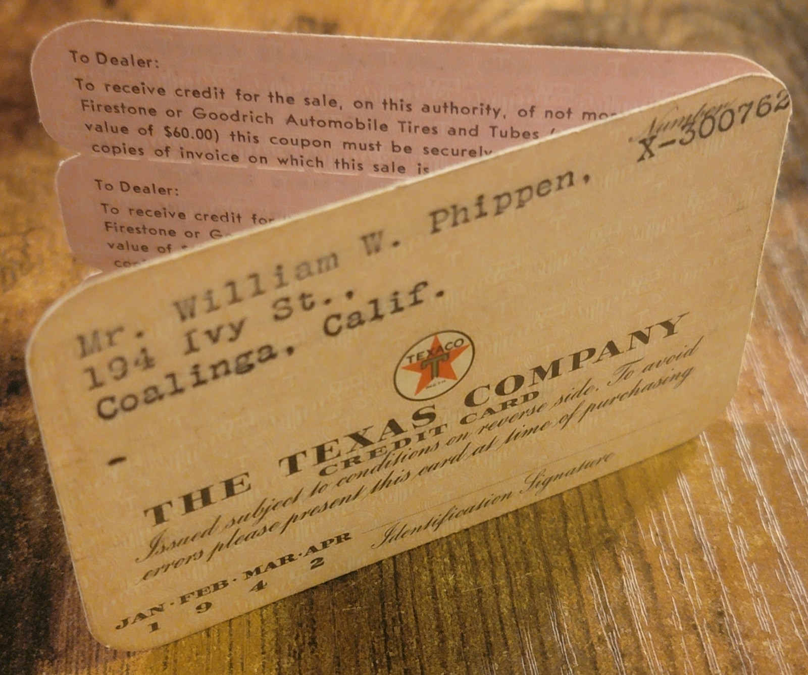 Vintage 1942 The Texas Co (Texaco) Paper Credit Charge Card Bifold - Gas & Oil