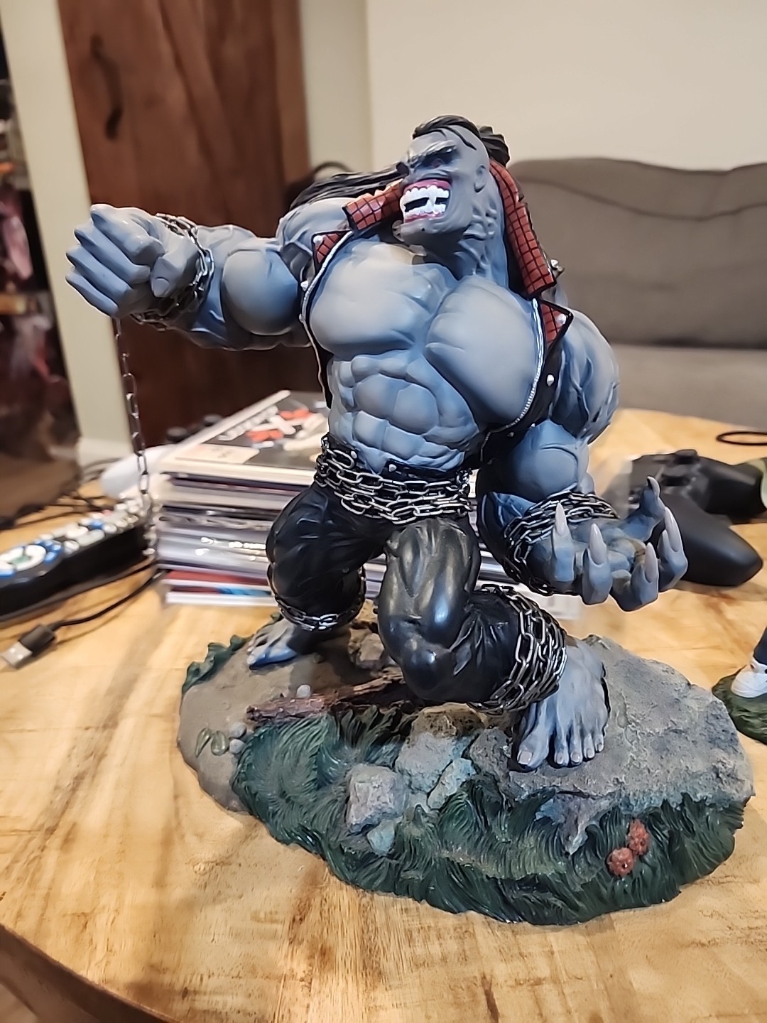 PITT statue by Clayburn Moore 1994   Image Comics Dale Keown