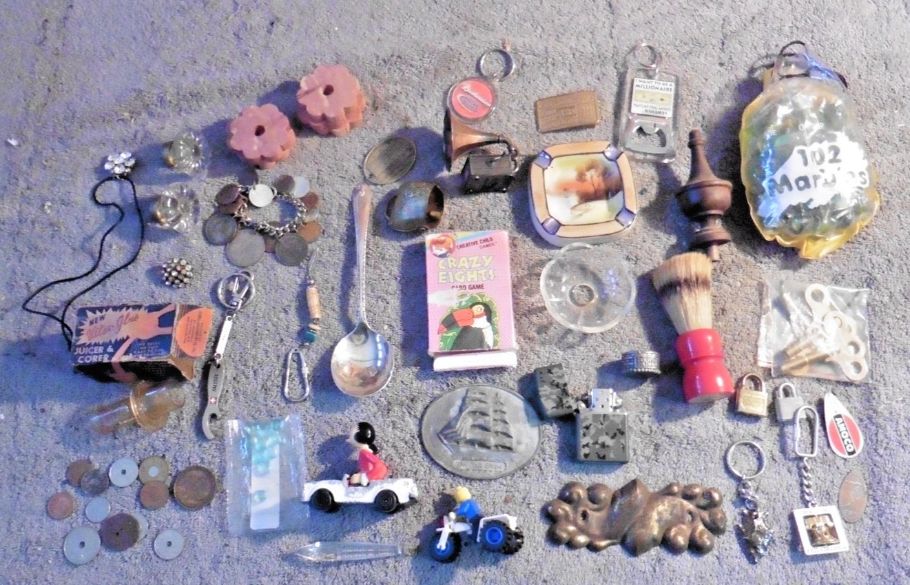 New VTG Junk Drawer Lot Coins Keychains Jewelry Ashtray Finial Lego Marbles Tin