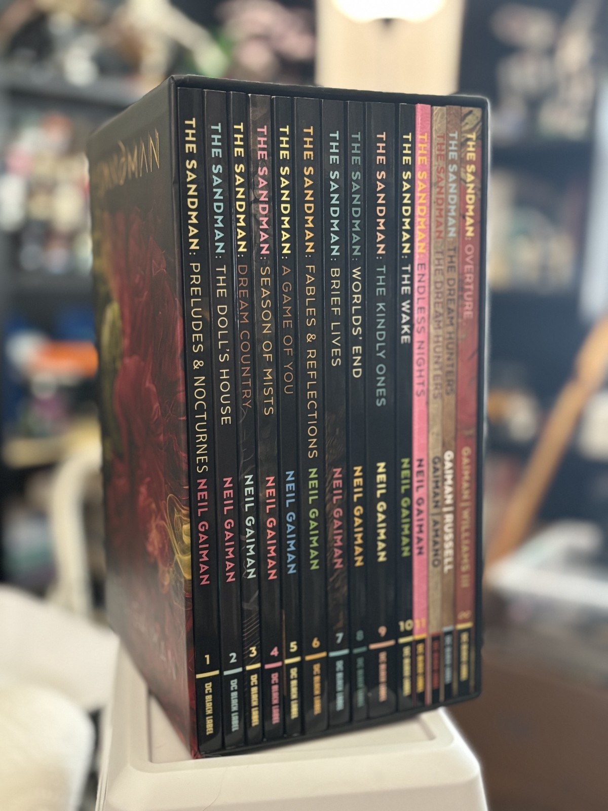 Sandman Expanded Edition Box Set 14 Volumes
