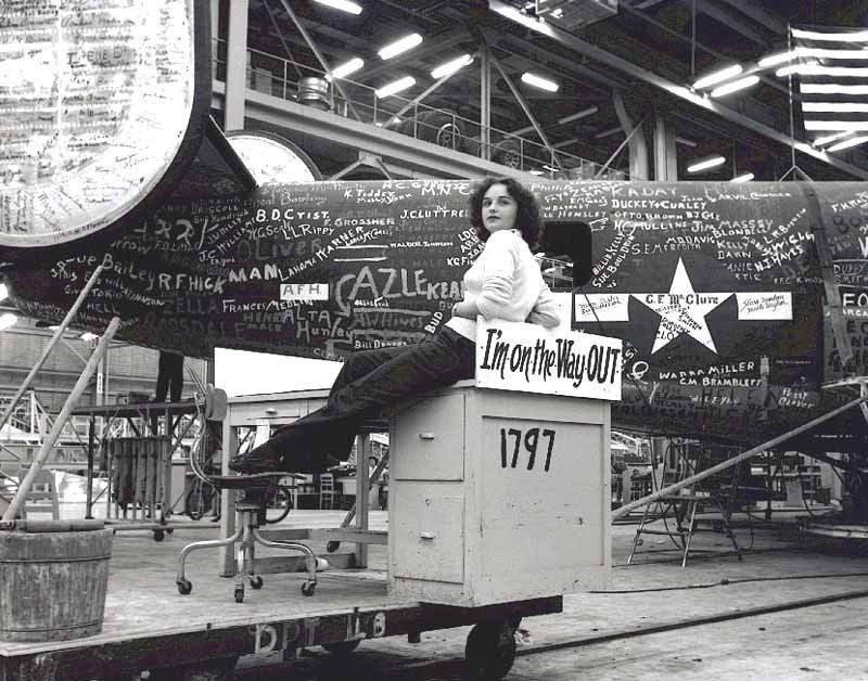 Last USAAF B-24 Liberator WW2 Photo WWII US Army Air Force World War Two / 5144 Last USAAF B-24 Liberator WW2 Photo WWII US Army Air Force World War Two / 5144