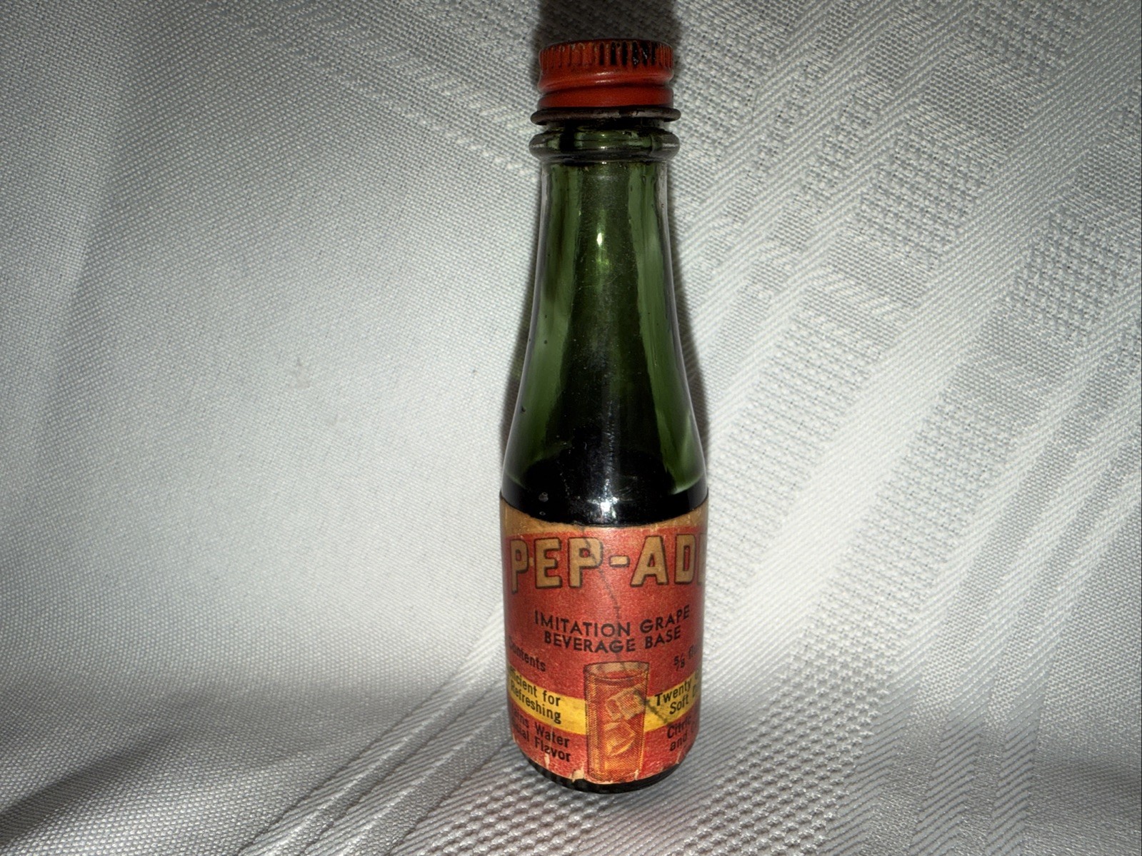 VTG 1940s Pep-Ade Grape Beverage Base Full Bottle Chicago Advertising