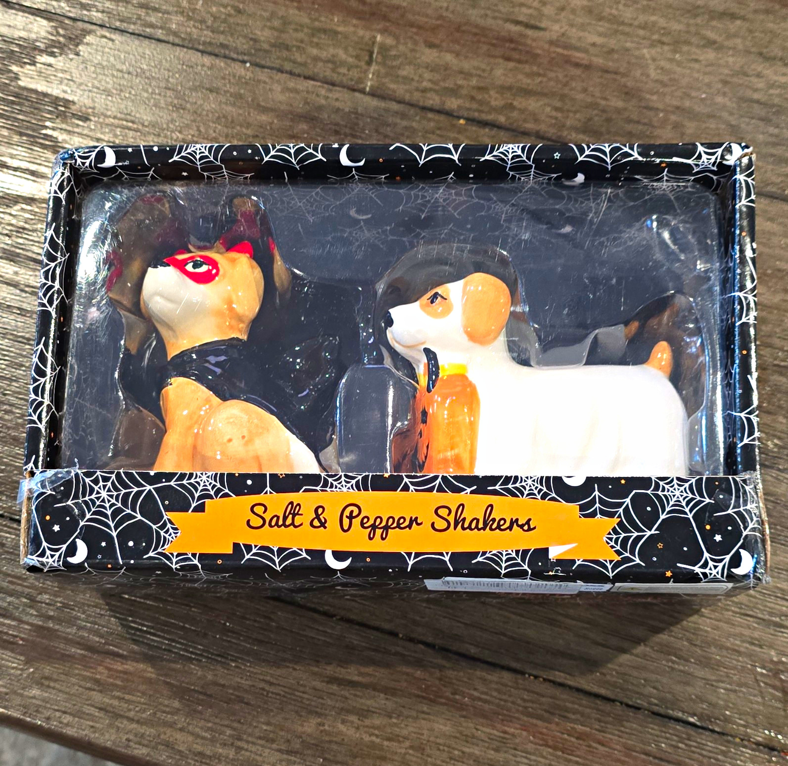 Halloween Dog & Cat Novelty Salt & Pepper Shakers Set, Spiderweb Box