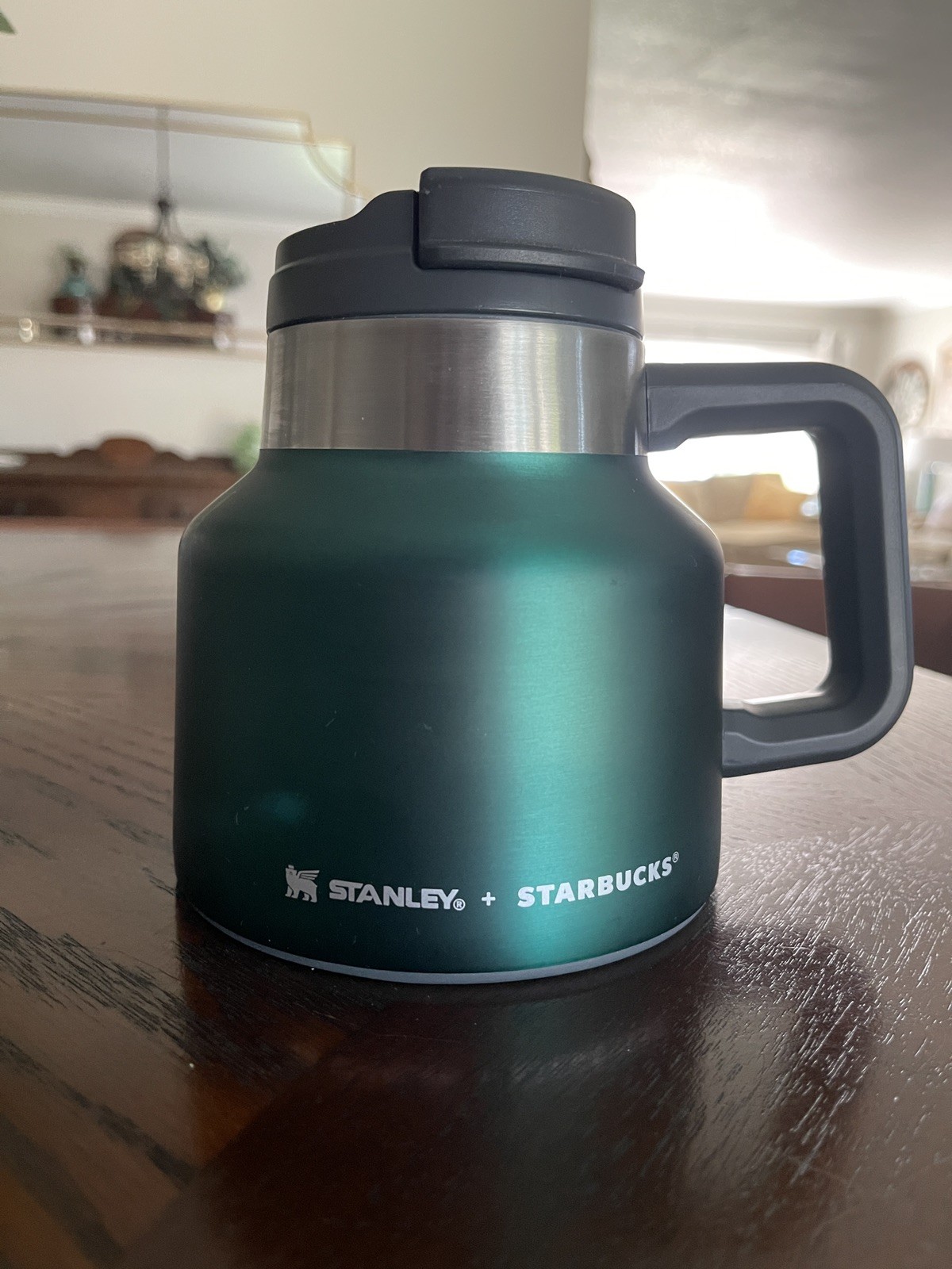 Starbucks + Stanley Stainless Steel Vacuum Desktop Forest Green Chubby Mug 20oz