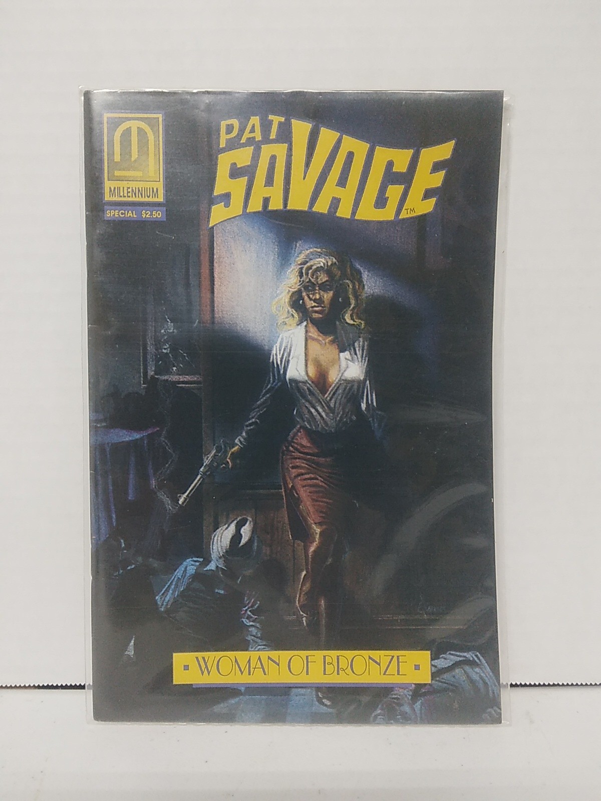 Pat Savage Woman of Bronze, Millenium Special Comic Book New
