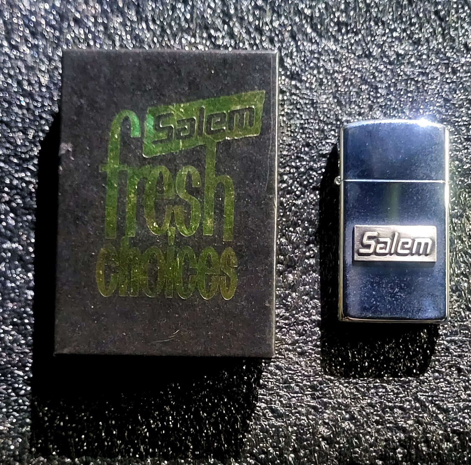 NIB 1991 ZIPPO Cigarette LIGHTER w SALEM Cigarette Advertising