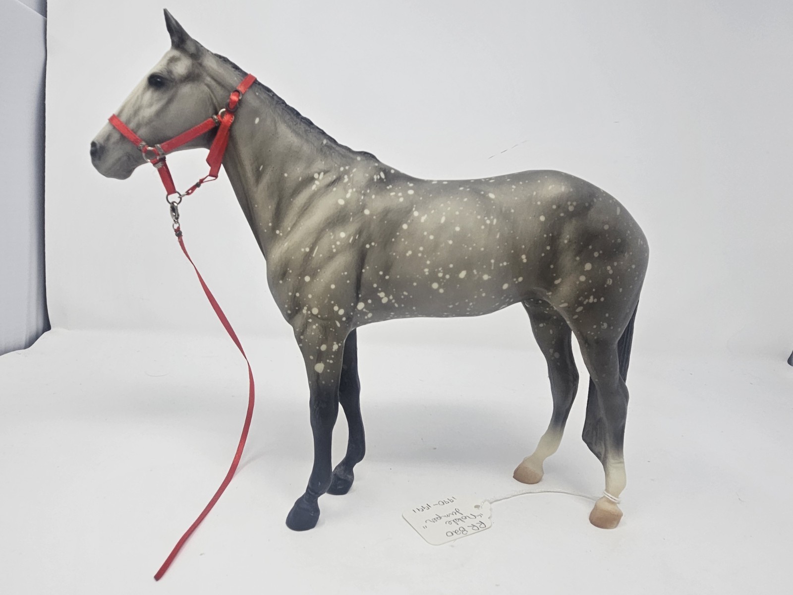 Breyer No. 820 Noble Jumper Matte Dapple Grey Halla 1990-1991 Vintage 
