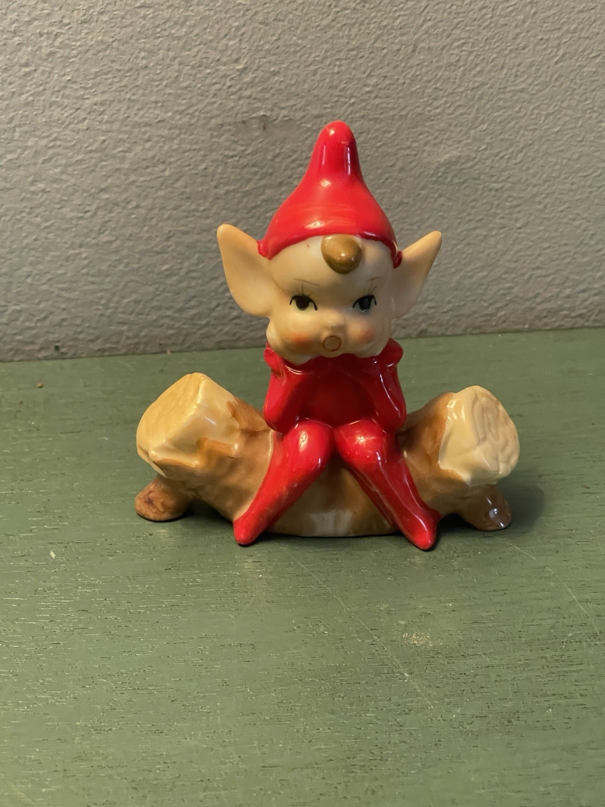 Vintage Pixie JAPAN Elf Log Tree Stump Ceramic Figural Kitsch MCM Christmas Vintage Pixie JAPAN Elf Log Tree Stump Ceramic Figural Kitsch MCM Christmas