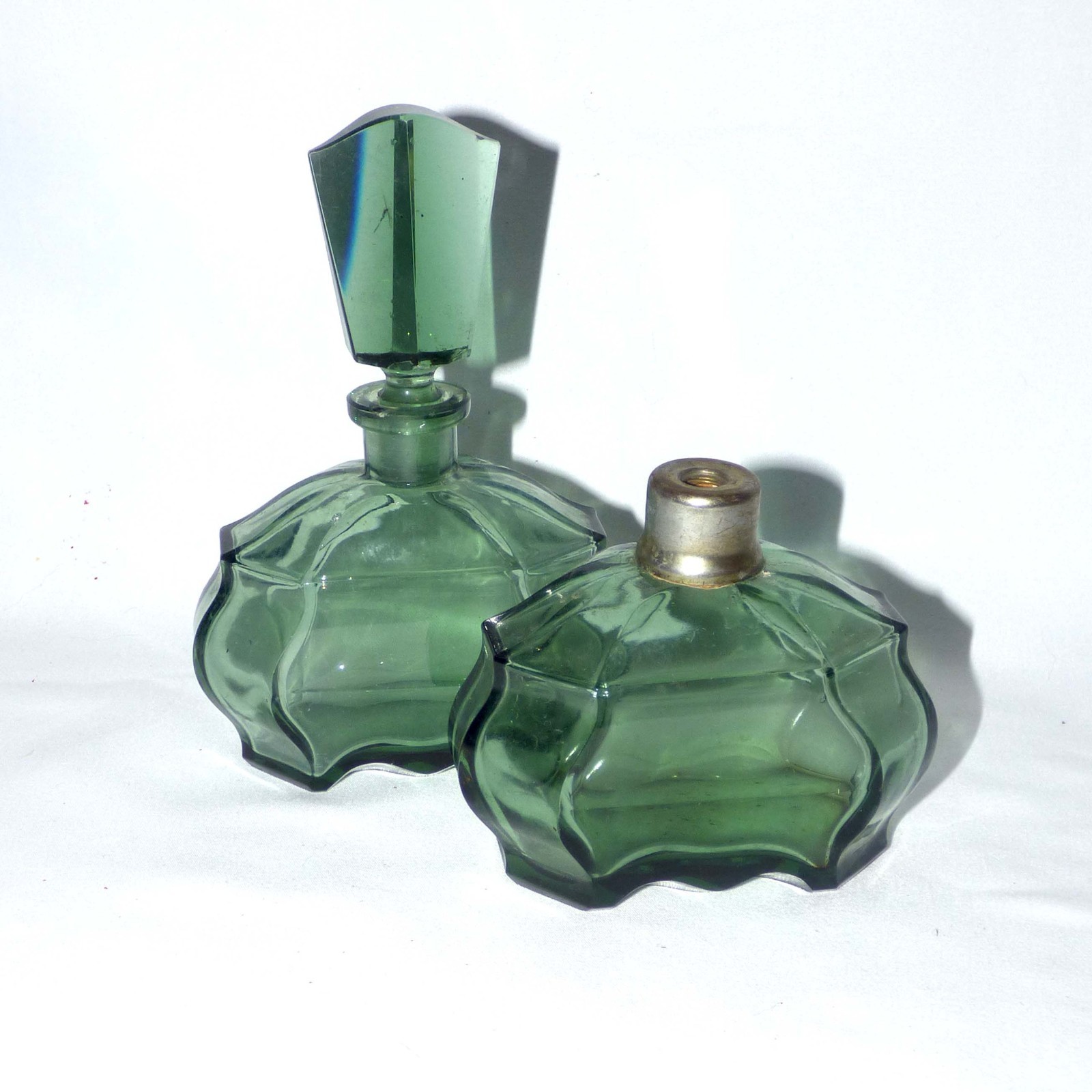 VTG 1948 Germany Art Deco Green Crystal Vanity Perfume Bottle Set Oberursel 534