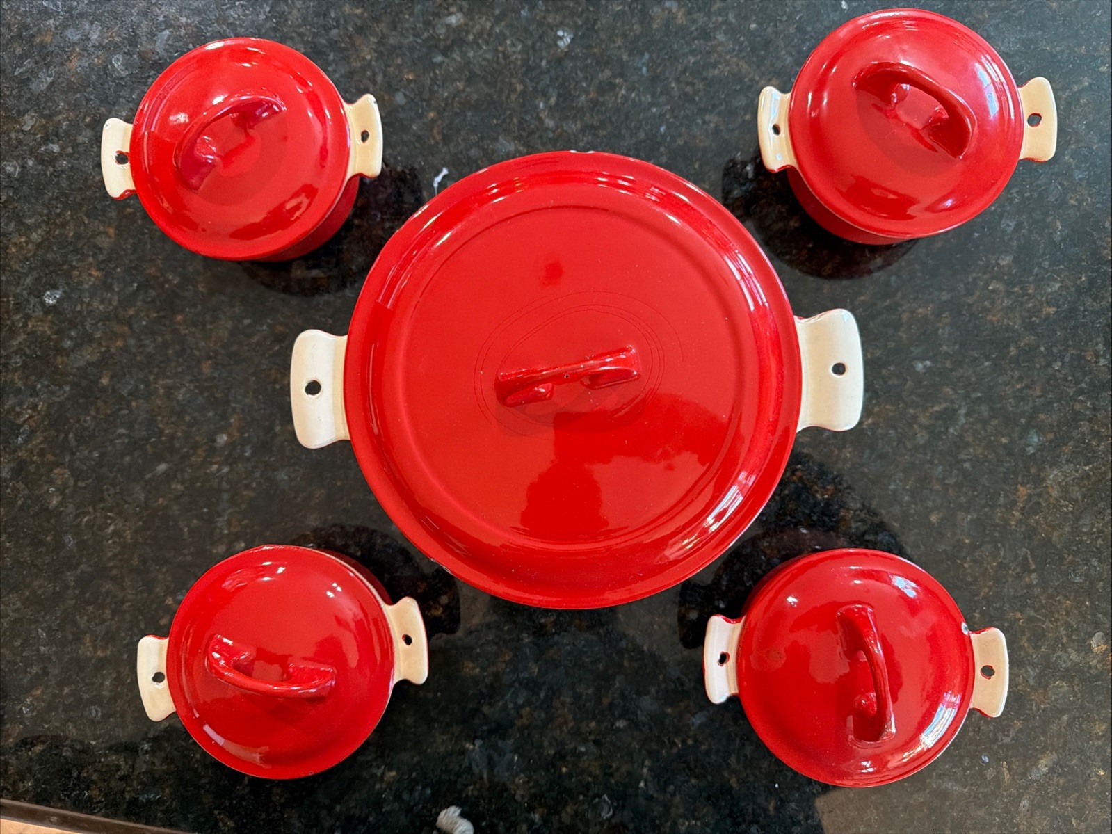 Vtg Griswold Red /Cream Cast Iron Enamel Casserole Chilli Serving Set RARE