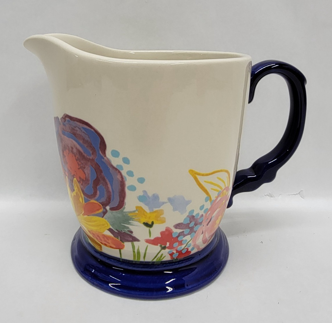 The Pioneer Woman - CELIA Blue Floral 4 cup Measuring Cup w/ Scalloped Handle