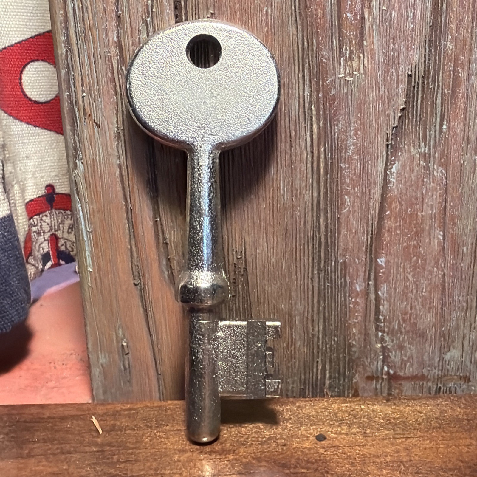 New York Psychiatric Center State Hospital Insane Asylum Skeleton Ward Pass Key New York Psychiatric Center State Hospital Insane Asylum Skeleton Ward Pass Key