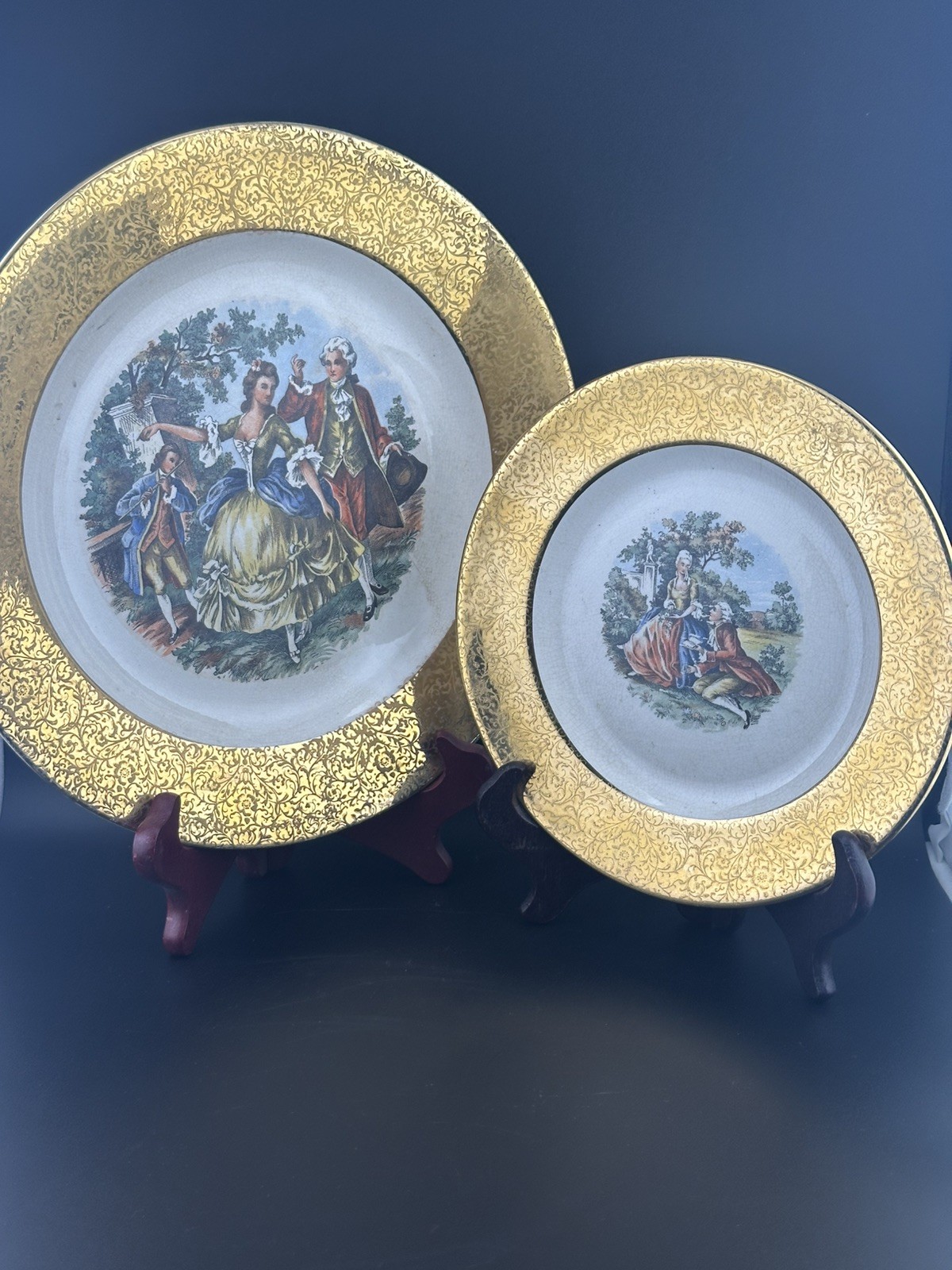 2 Sabin Crest-O-Gold 22K By Royal Warranted Courting Couple 10.25”& 8.25 Plates 