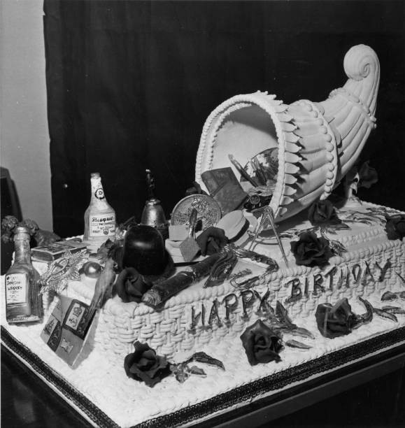 Sir Winston Churchill\'s 86th birthday cake Historic Old Photo Sir Winston Churchill\'s 86th birthday cake Historic Old Photo