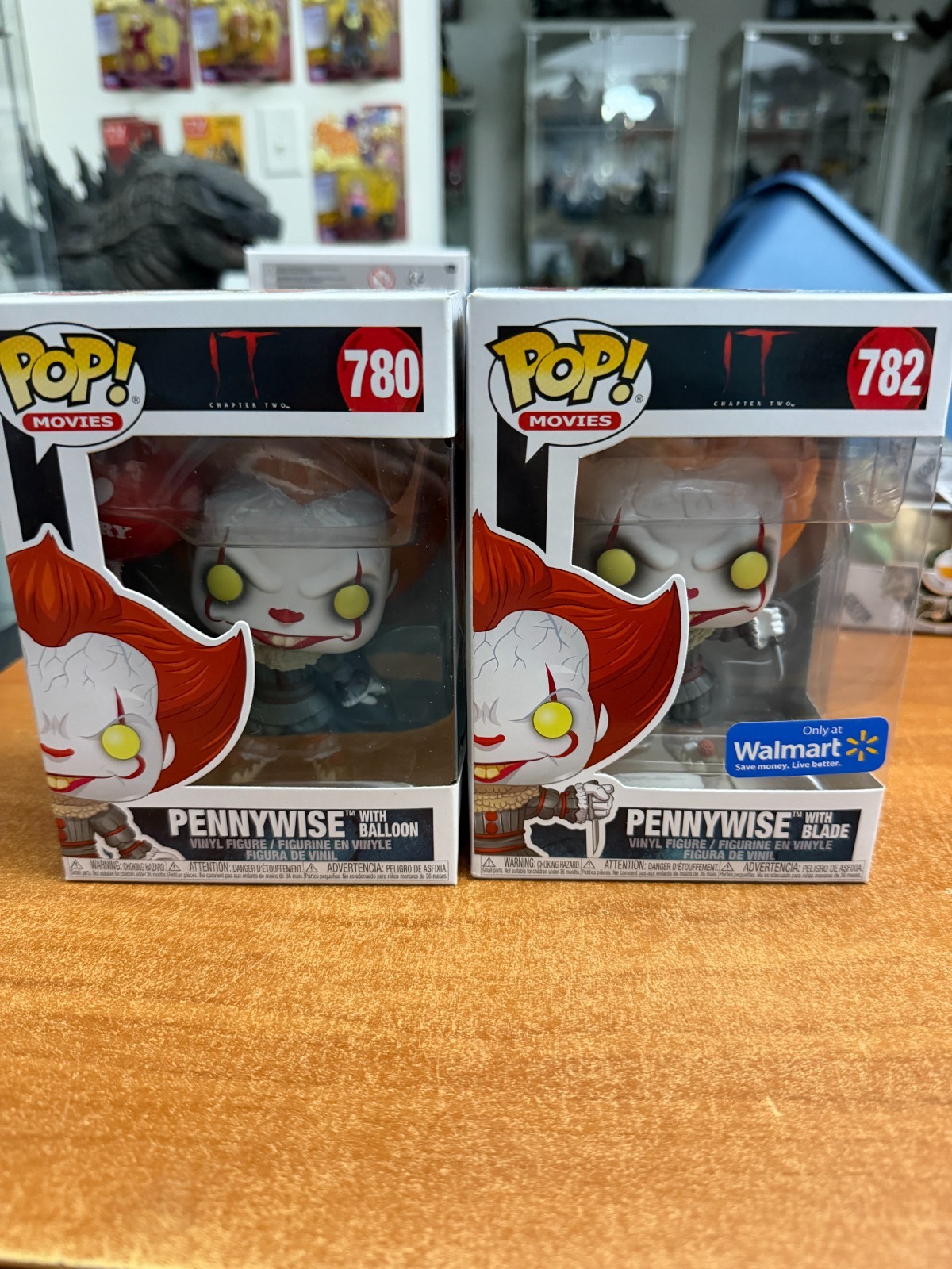Funko Pop Movies #782 IT Chapter 2 Pennywise with Blade + 780 with Balloon