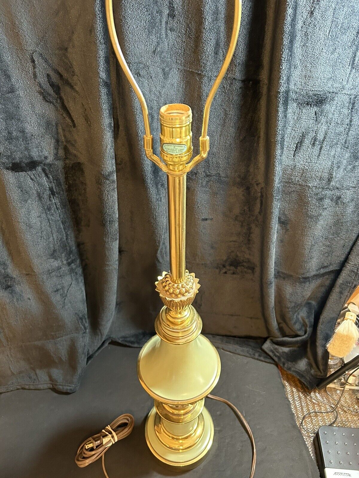 STIFFEL Hollywood Regency Tall Table Lamp Green Enamel & Brass 37