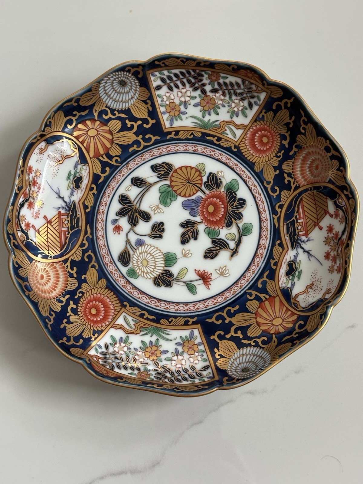 Vintage Imari Ware Porcelain Plates Floral Designs Japan 7.5 Size