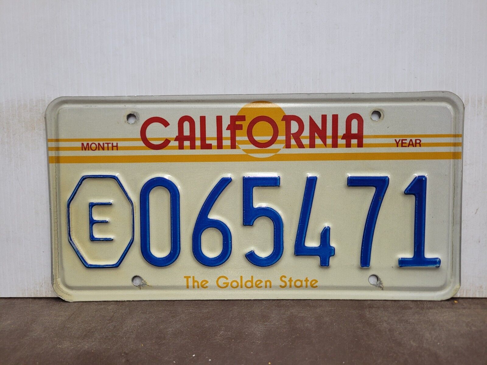 1984 California OCTOGON E   License Plate Tag GOLDEN STATE