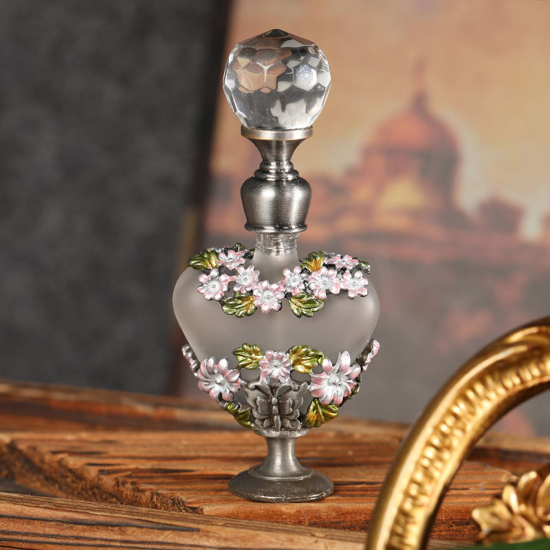5ml Heart Shape flowers Design Empty Refillable Metal Glass Perfume Bottle new