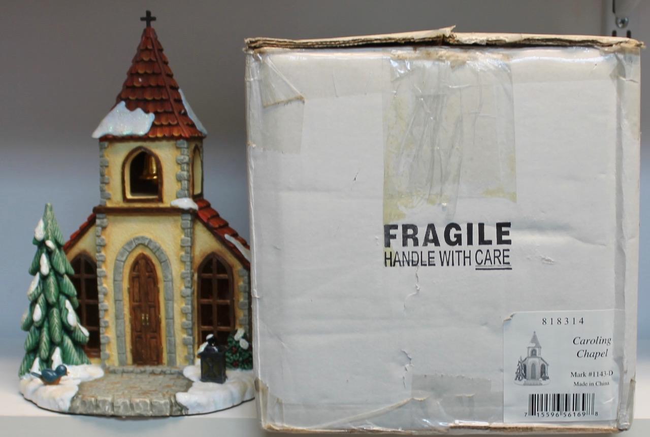 2008 Goebel Hummel Hummelscape Caroling Chapel Scape 1143-D