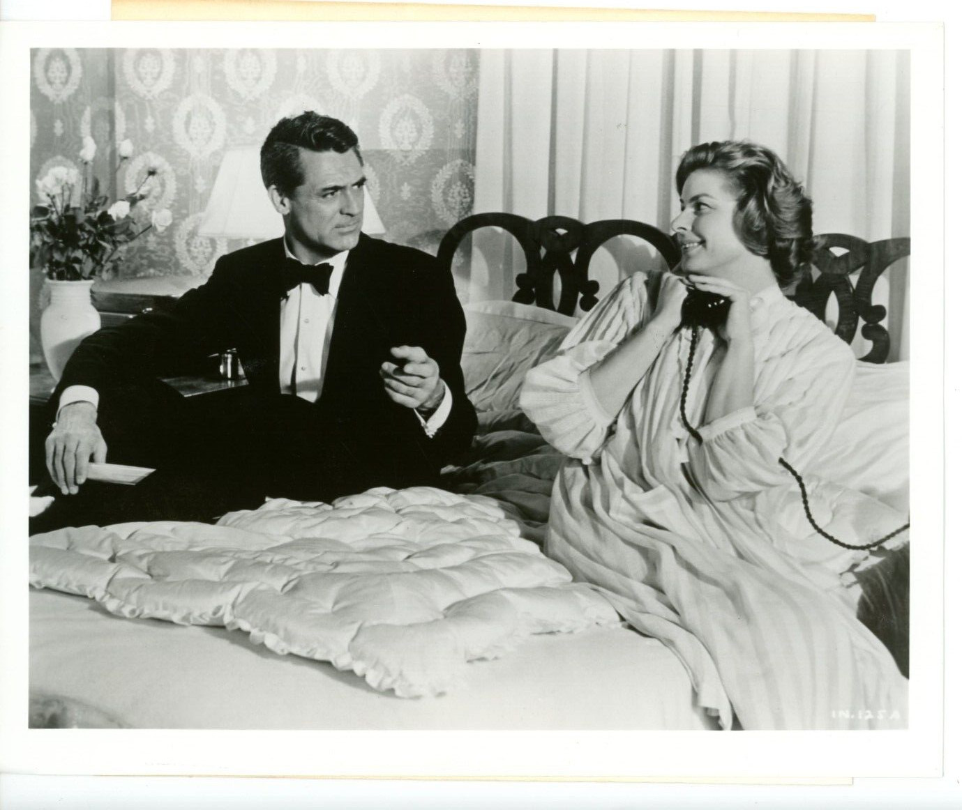 8x10 Vintage Photo Cary Grant & Ingrid Bergman in Indiscreet (1958 film)1979RR
