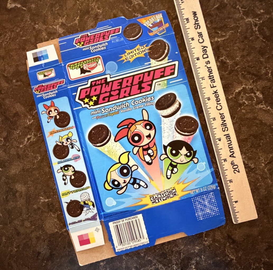 Vintage 2002 Keebler POWERPUFF GIRLS Sandwich Cookies Snack Box Cartoon Network