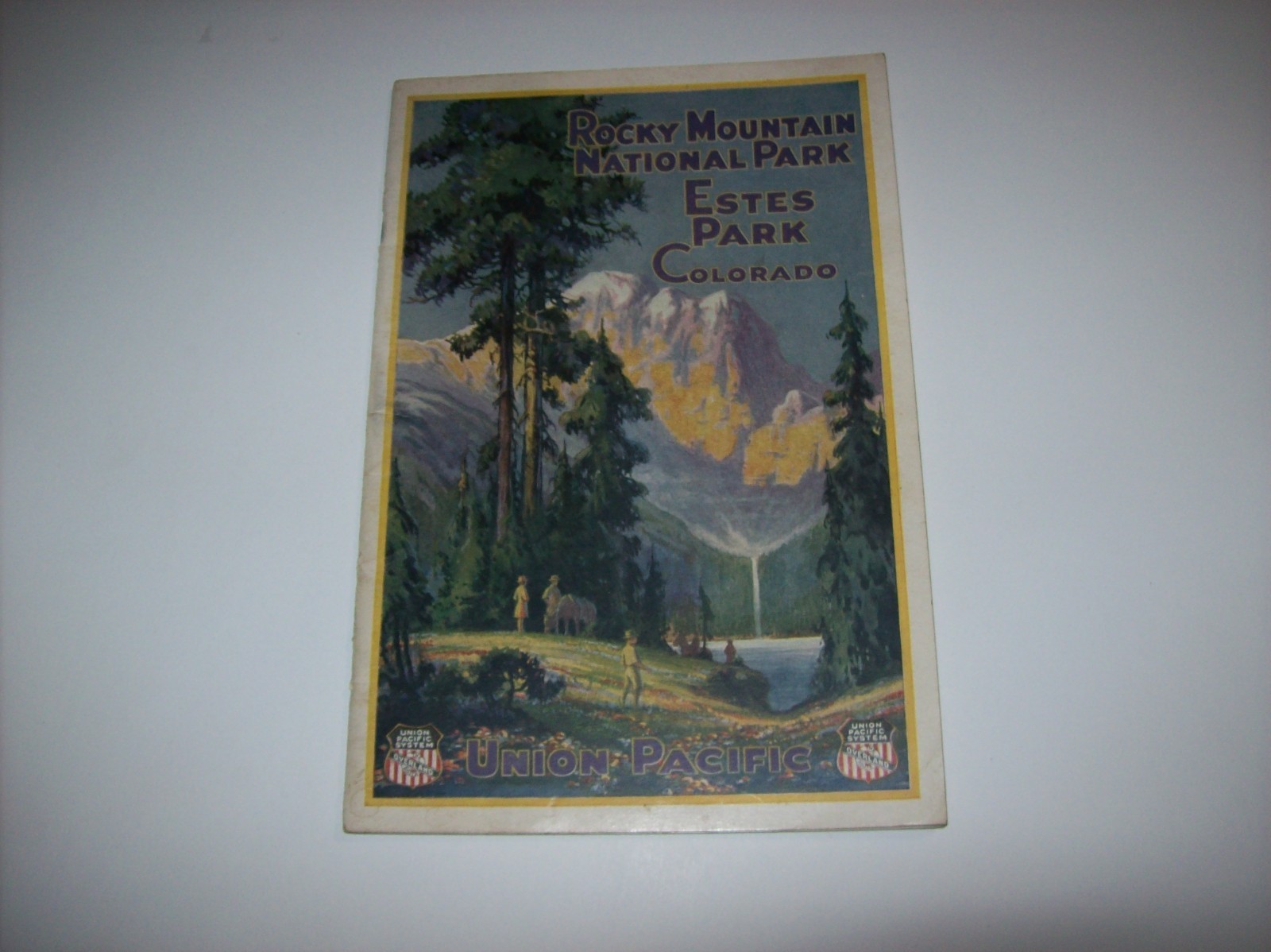 Vintage 1922 Union Pacific Travel Book + Map 
