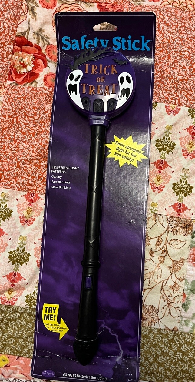 Vintage Fun World Halloween Safety Light Up Trick Or Treat Stick