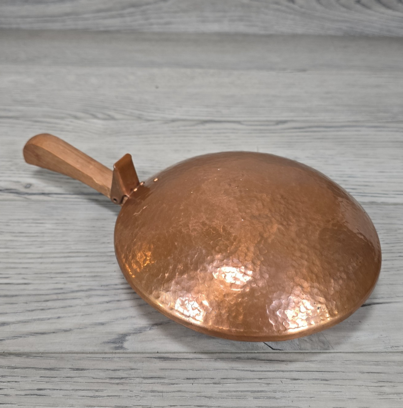 Vintage Tec Craft California Solid Copper Silent Butler Crumb Pan Hammered Lid