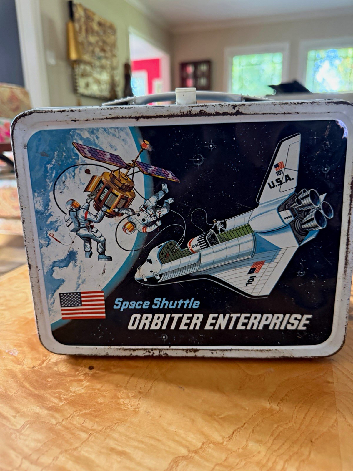 Rare Vintage Space Shuttle Orbiter Enterprise Metal Lunch Box - 1977