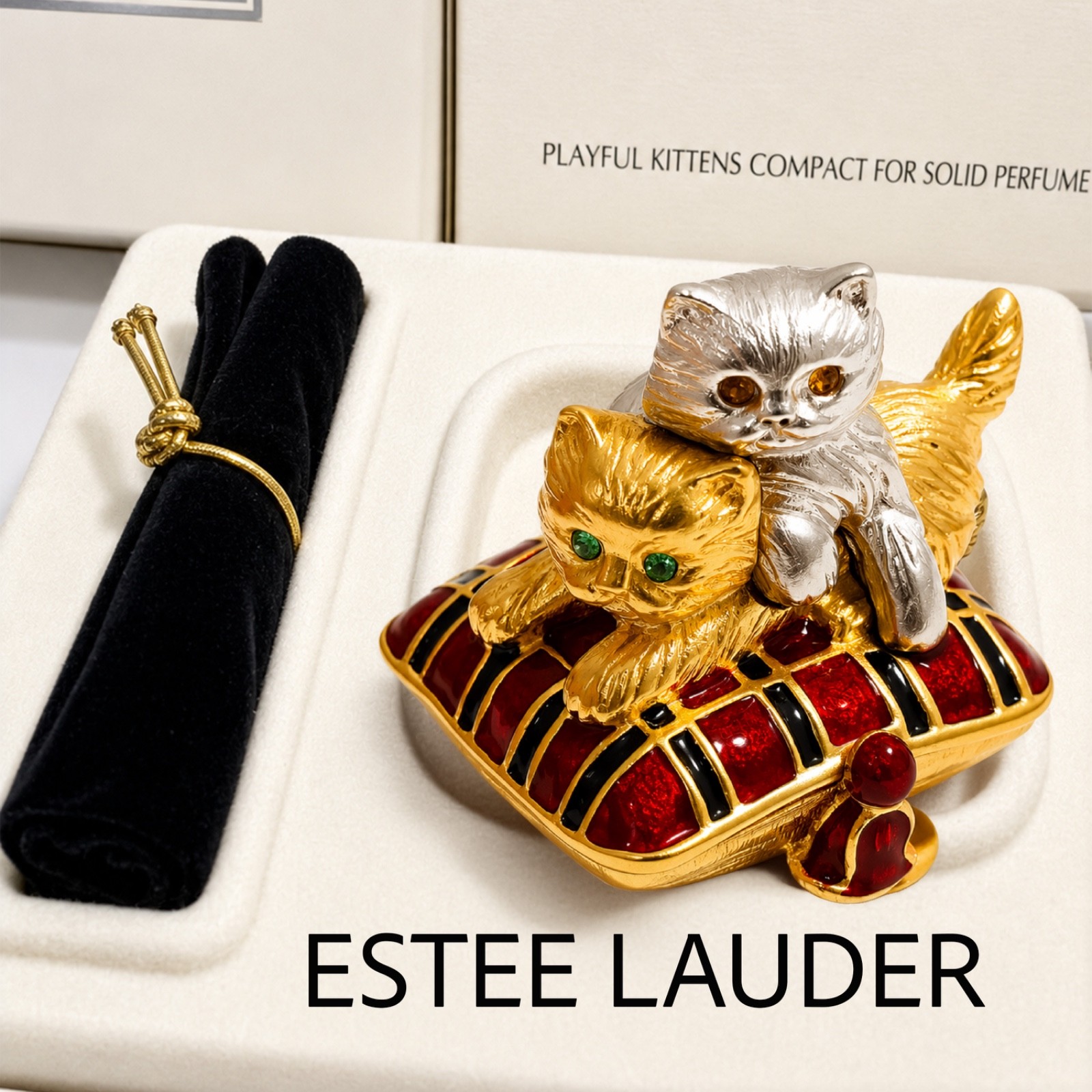 Vintage Estée Lauder Playful Kittens Dazzling Silver Solid Perfume Compact Box Vintage Estée Lauder Playful Kittens Dazzling Silver Solid Perfume Compact Box