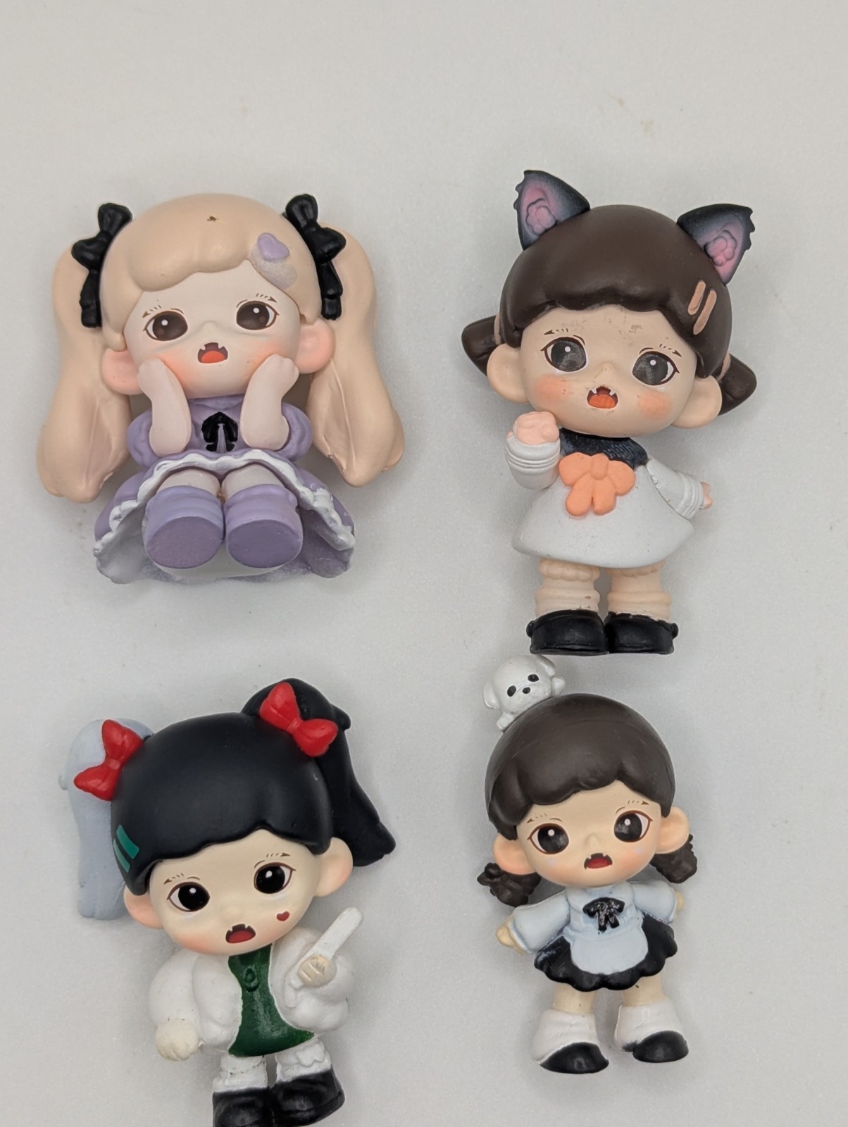 TNT SPACE ZORAA MINI FIGURINES SET OF 4  