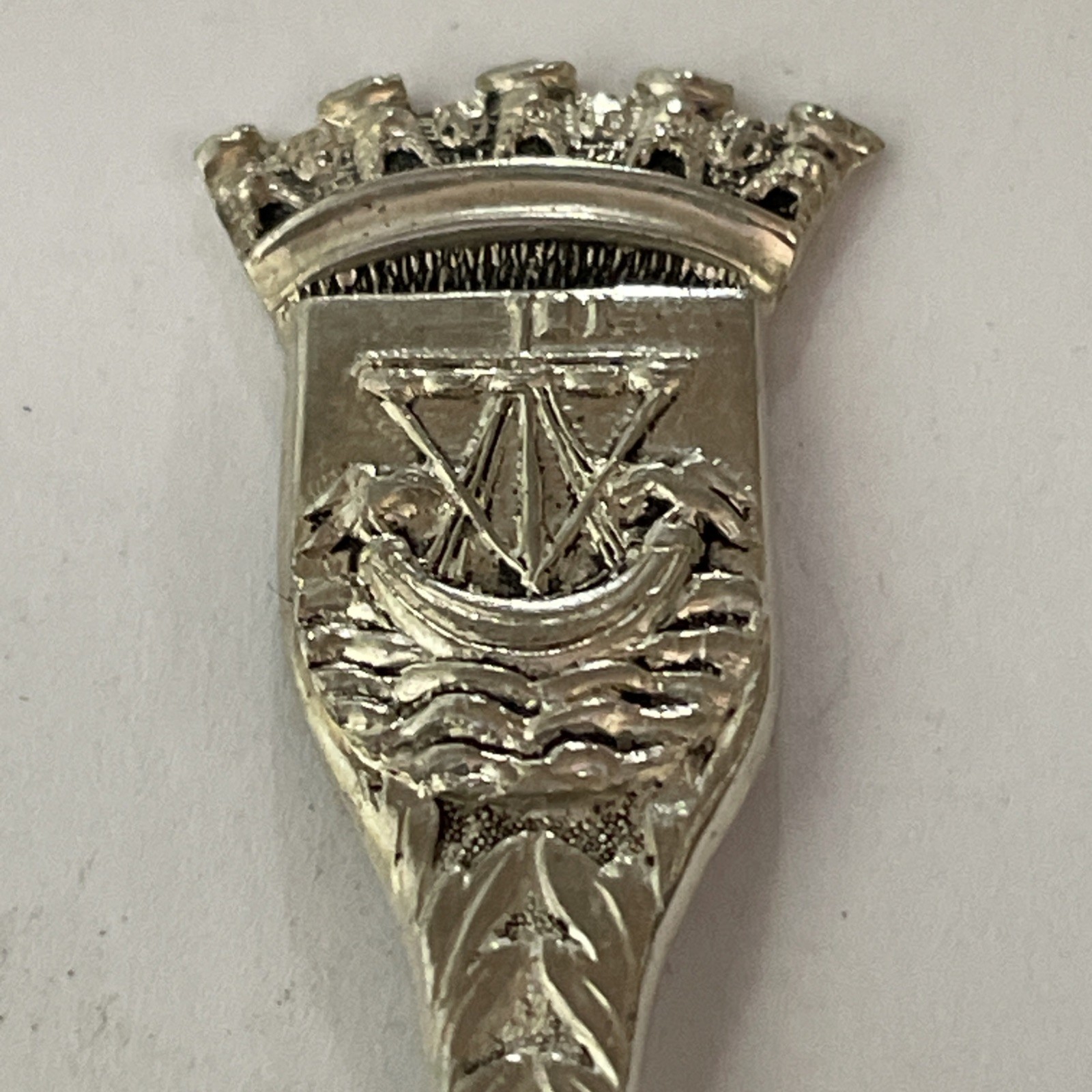 Lisboa Vintage Souvenir Spoon Collectible Lisboa Vintage Souvenir Spoon Collectible