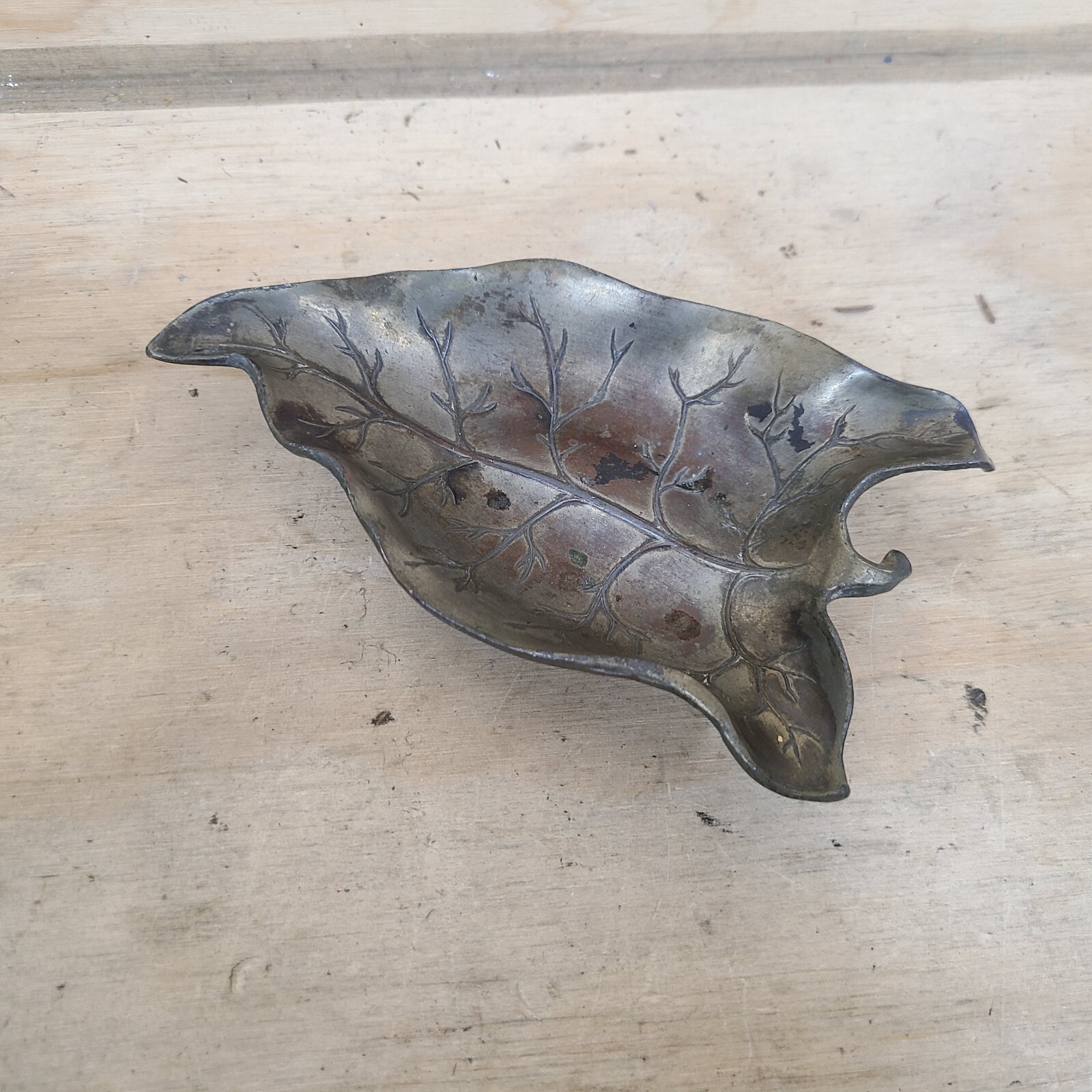 VTG OCCUPIED JAPAN TRINKET TRAY DISH LEAF SNK Beautiful Design