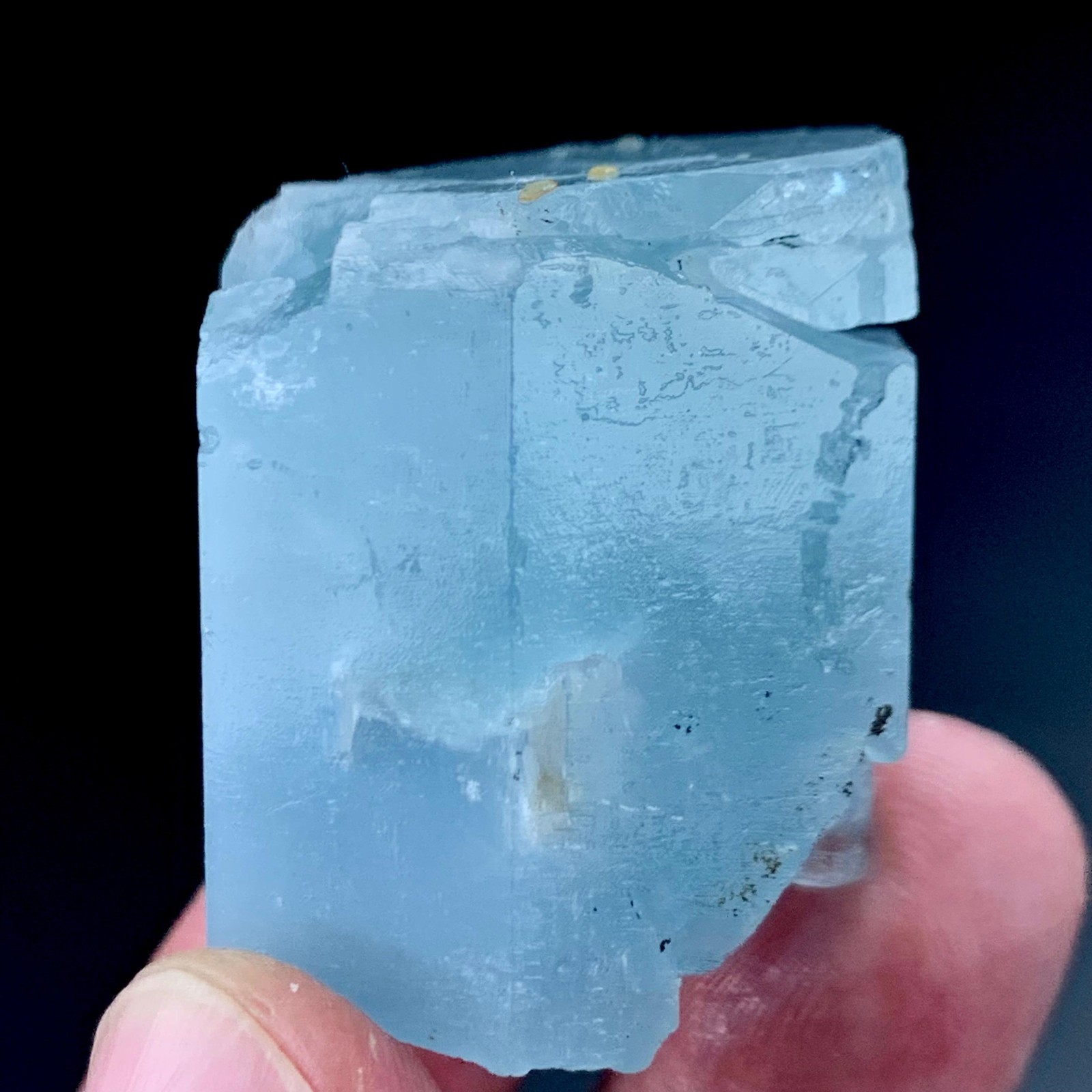 188 CT Natural Terminated Aquamarine Crystal From Skardu Pakistan