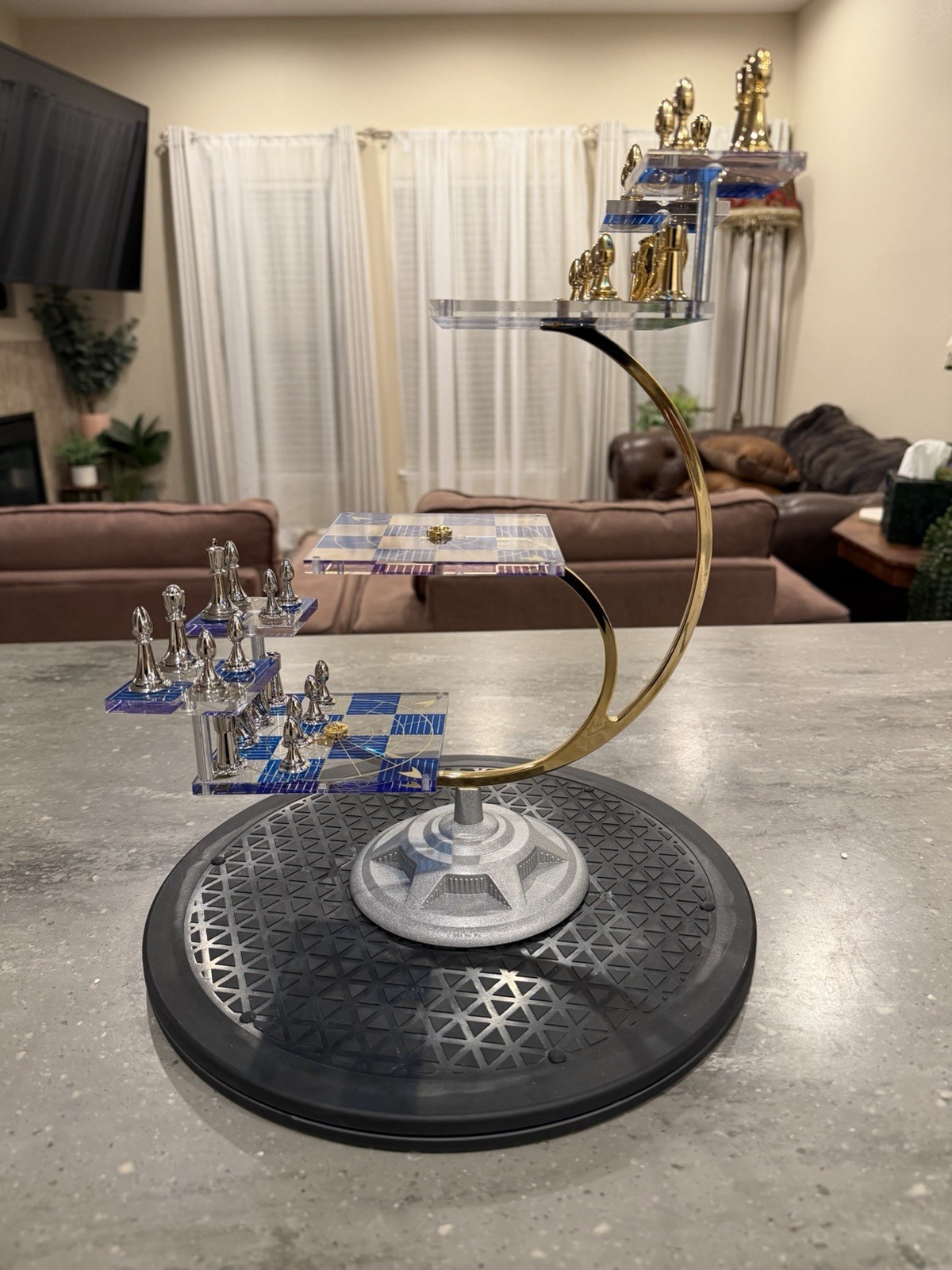 Franklin Mint Star Trek Tridimensional Chess Set COMPLETE COA Papers 1994