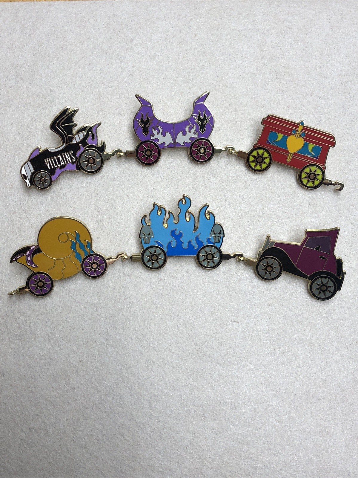 Disney Loungefly Pins Villains Train Car Complete Set Of 6 Enamel Locomotive Pin