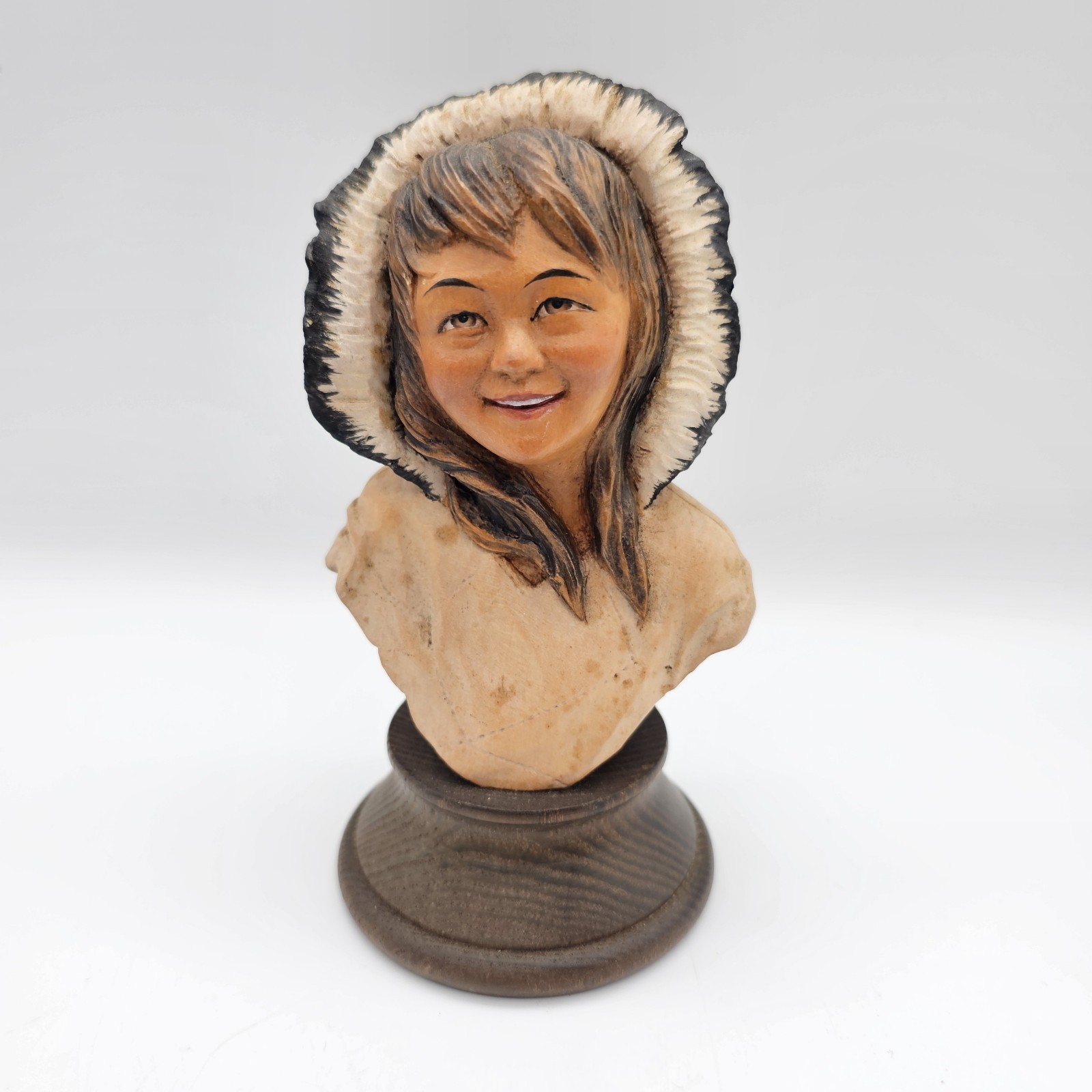 Anri Eskimo Girl Bust 16/2000 Anri Eskimo Girl Bust 16/2000
